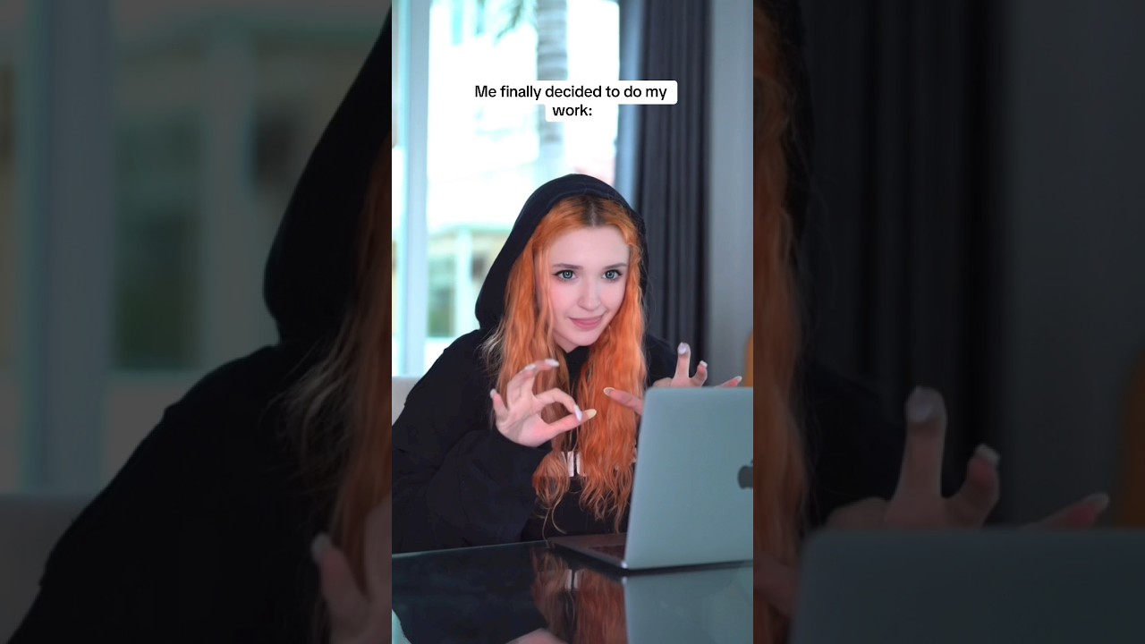 please tell me I'm not the only one 😭😂 #anime #cosplay