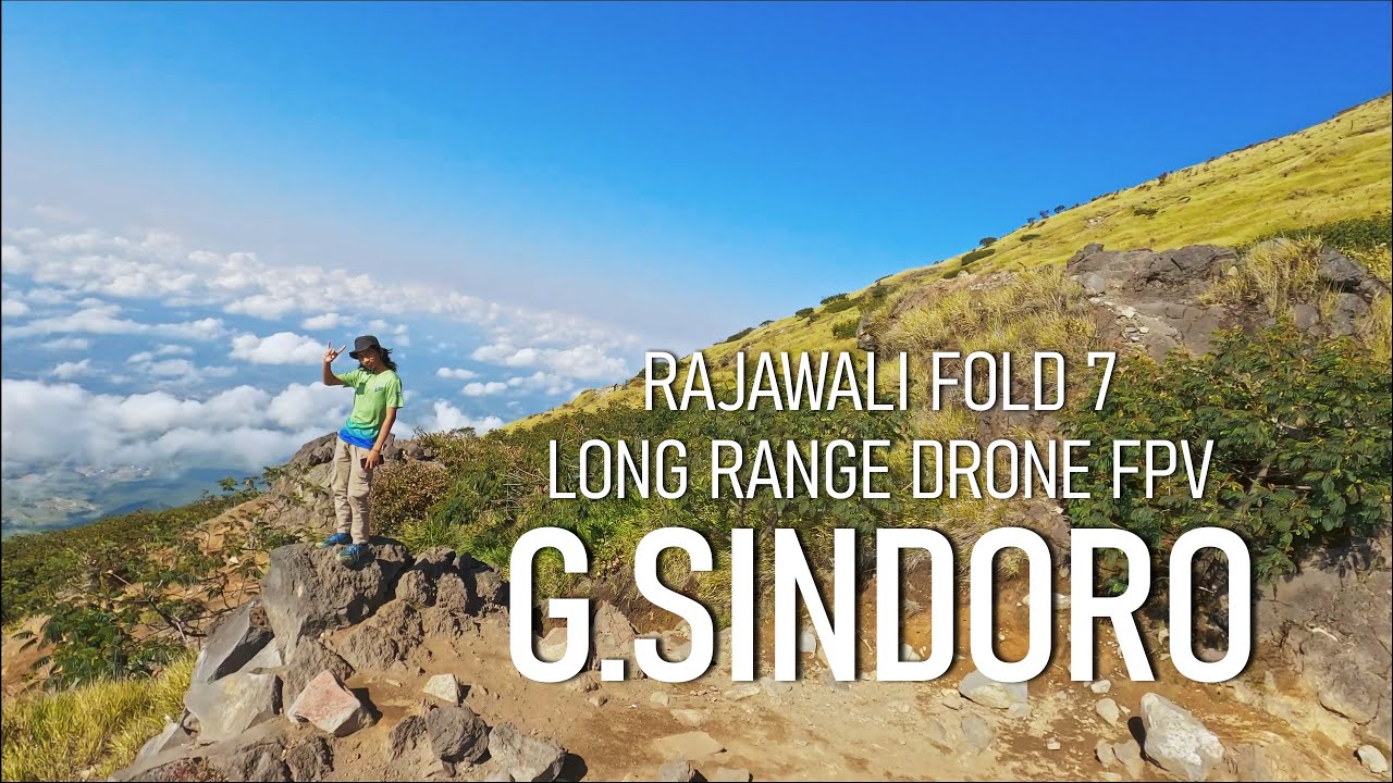 TERBANG MENELUSURI JALUR PENDAKIAN GUNUNG SINDORO BERTEMU BANYAK PENDAKI