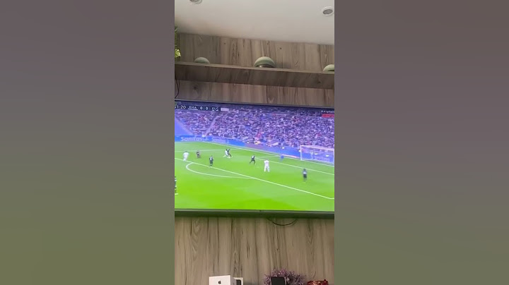 VINICIUS JR SOFRE PÊNALTI!