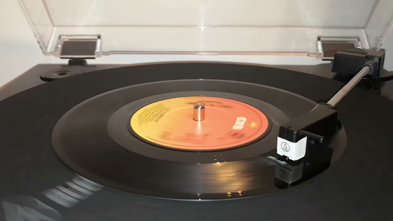 Earth, Wind & Fire - Let's Groove (1981 7" Single)