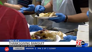 Nonprofit works to give Thanksgiving meals to those in need