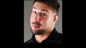 Brendan Schaub caught lying about “street fighting” to Bryan Callen