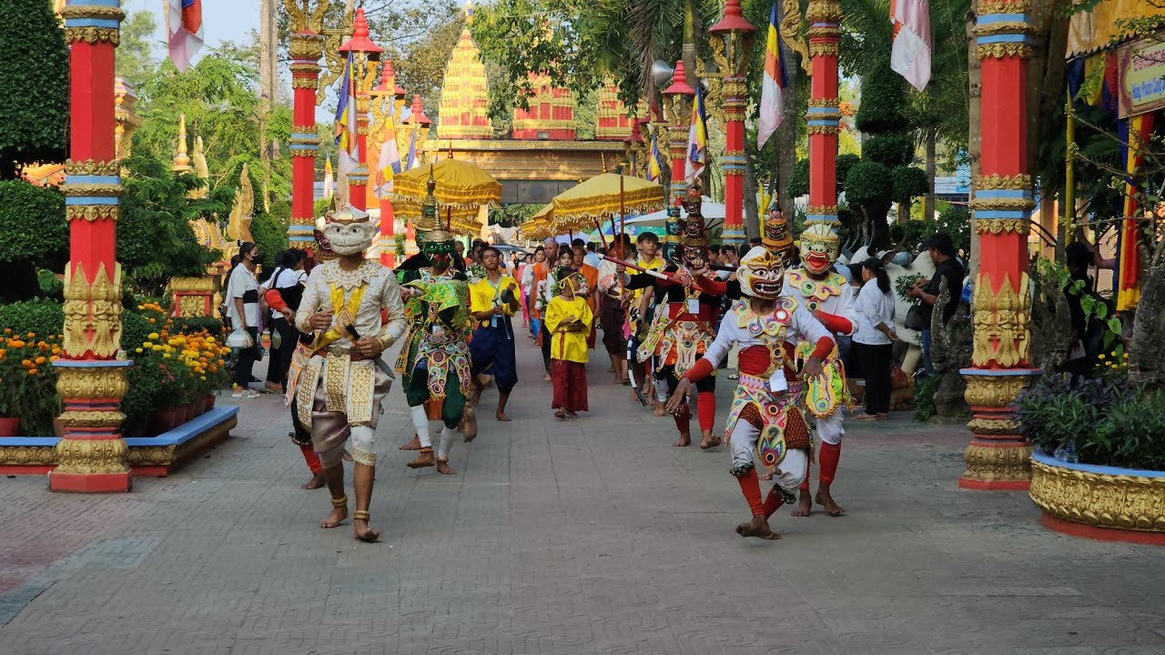 TV24H | Quay ông trần khmer, yak rom ở chùa giữa Trà Vinh. Lễ kết giới sima (chùa jumprasat kandal)