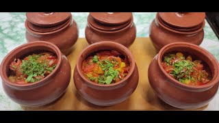 Горячее блюдо в горшочках / Hot dish in pots