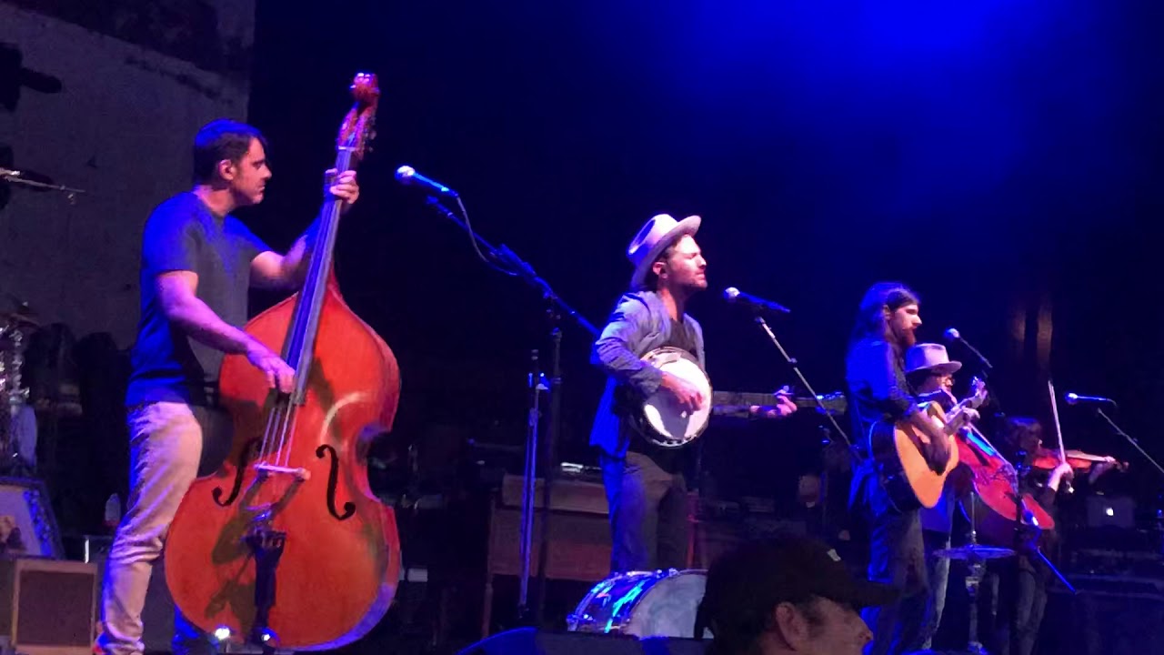 Avett Brothers laundry room live in Mansfield MA (71418) YouTube