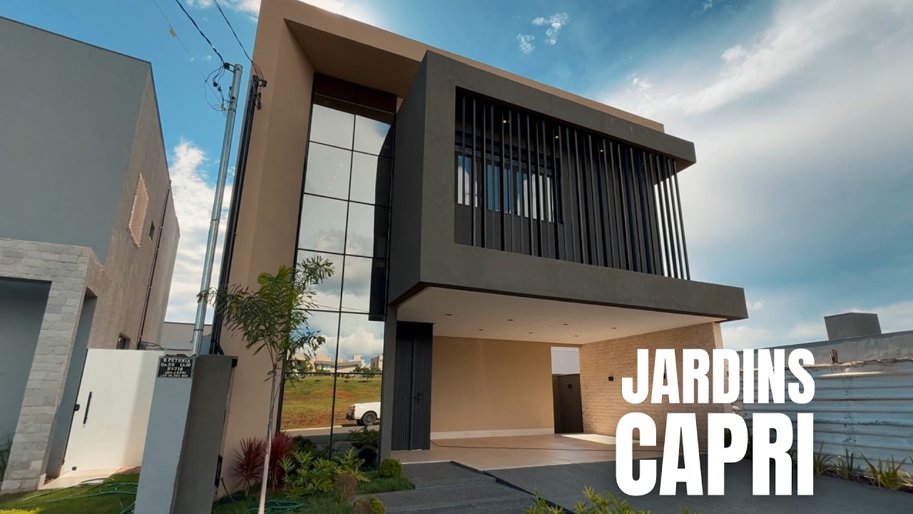 Sobrado no Jardins Capri – 4 Suítes, Piscina Aquecida | R$ 1.900.000