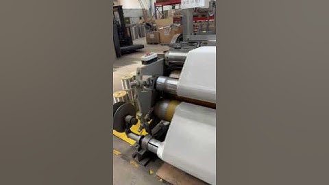 High-Speed Wire Mesh Weaving Machines in Action