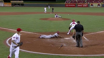 ARI@CIN: Pollock lines a run-scoring single to center
