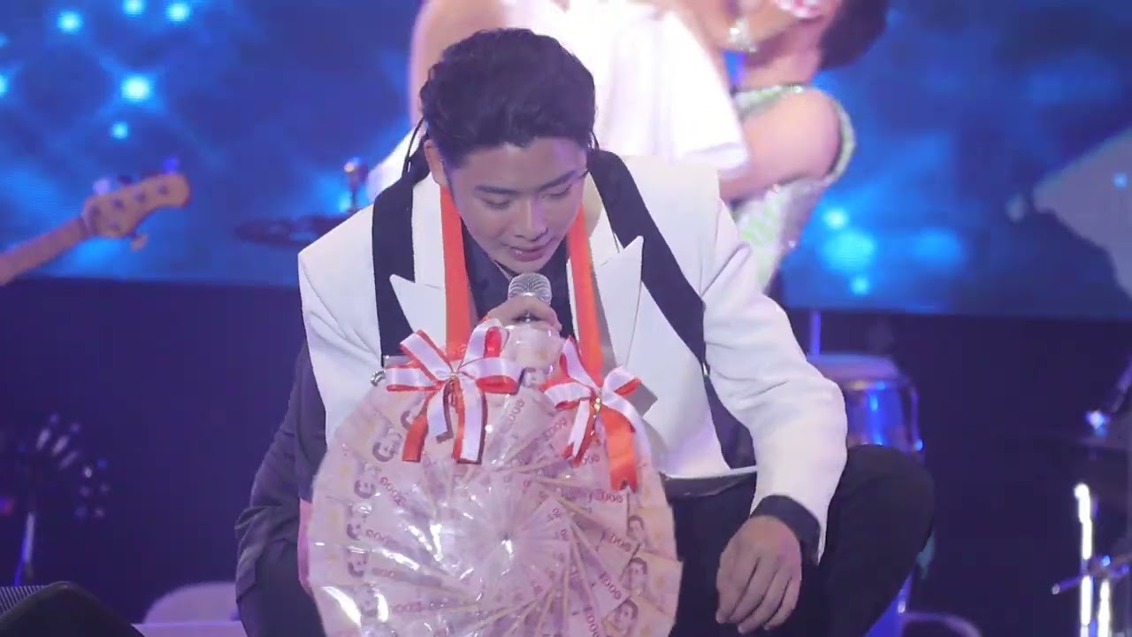 เจ็บส่ำฟ้า - ฟอร์ม ชลพิพรรธน์ ไมค์ม่วนซื่น หนองคาย | 10.6.2566 | แอบเที่ยวกัน