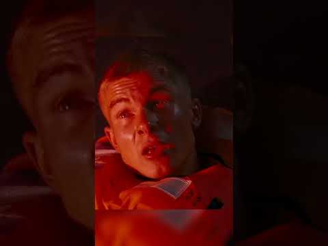 Морпех Ежов разговаривает со своими на азбуке морзе #shorts #боевик #фильмы #экшн #пираты