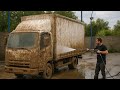 Satisfactory truck wash | How to wash a truck properly?