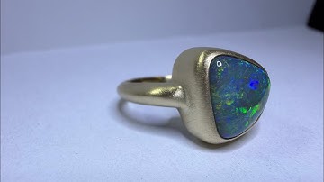 Crafting a Bespoke Opal Ring in Gold – Satisfying Jewellery Making