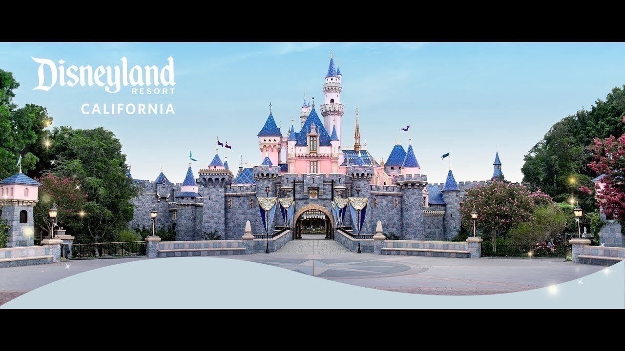 LIVE: Disneyland in 4K - Monday  03/09/2026