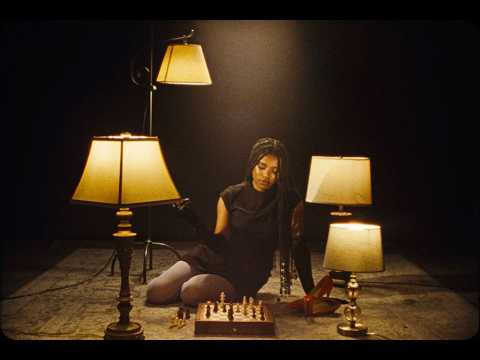 Dani Offline - weary soul (Official Video)