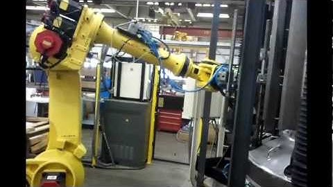 Rotary Index Table with Material Handling Robot