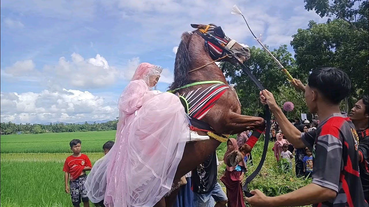 Khataman desa wareng