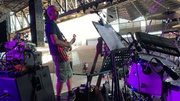 Every day I’m Shuffling   ( Eric Moore )