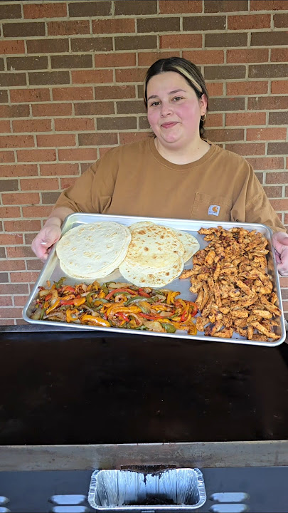 These were some Dantastic Chicken Fajitas! #Dinner #Cooking #Blackstone