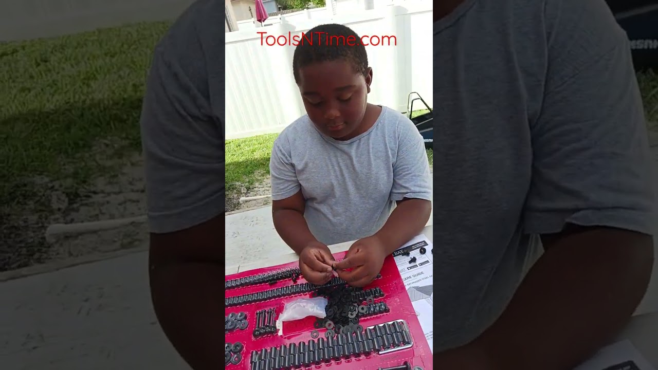 ToolsNTime.com Home Depot Holden 10×10 Gazebo Assembly