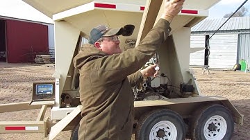 Unverferth Tri/A 3750 Seed Tender w/Scales