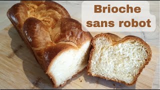 Comment pétrir la brioche à la main ! Une recette de brioche facile.