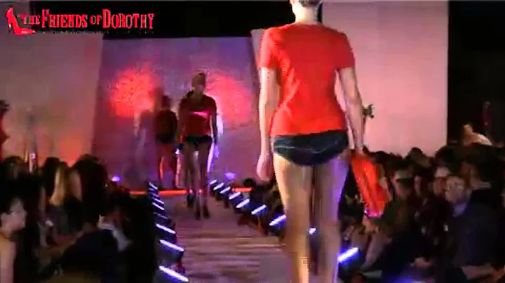 Runway vida Doce: John Fabris & Barbara Venezia em...
