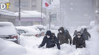 Hevige sneeuwstorm in Hokkaido, Japan! Windstoten tot 106 km/u en blizzard treffen Sapporo