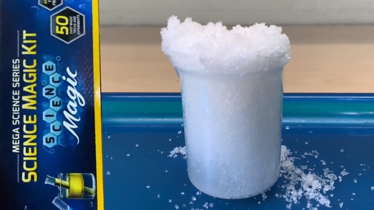 Illusions & Polymers - Mega Science Magic kit (4) - YouTube