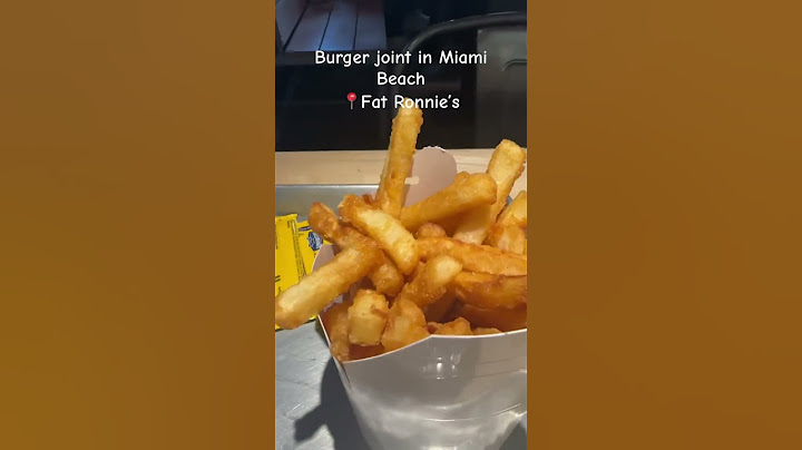 Burger joint in Miami Beach! 🍔 #miamifood #burgers #foodie