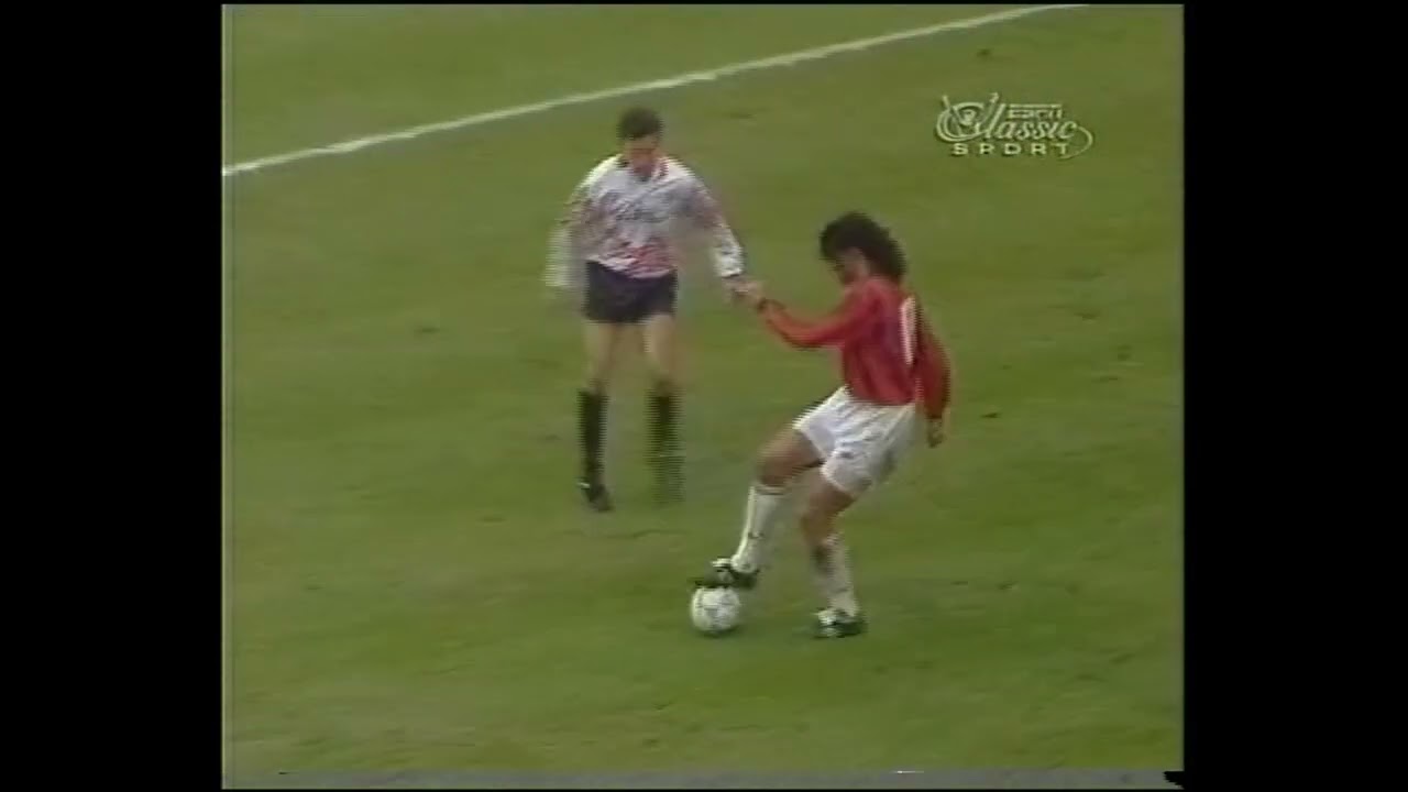 Marco Van Basten and Ruud Gullit (Home) vs Foggia - Serie A 1991/92