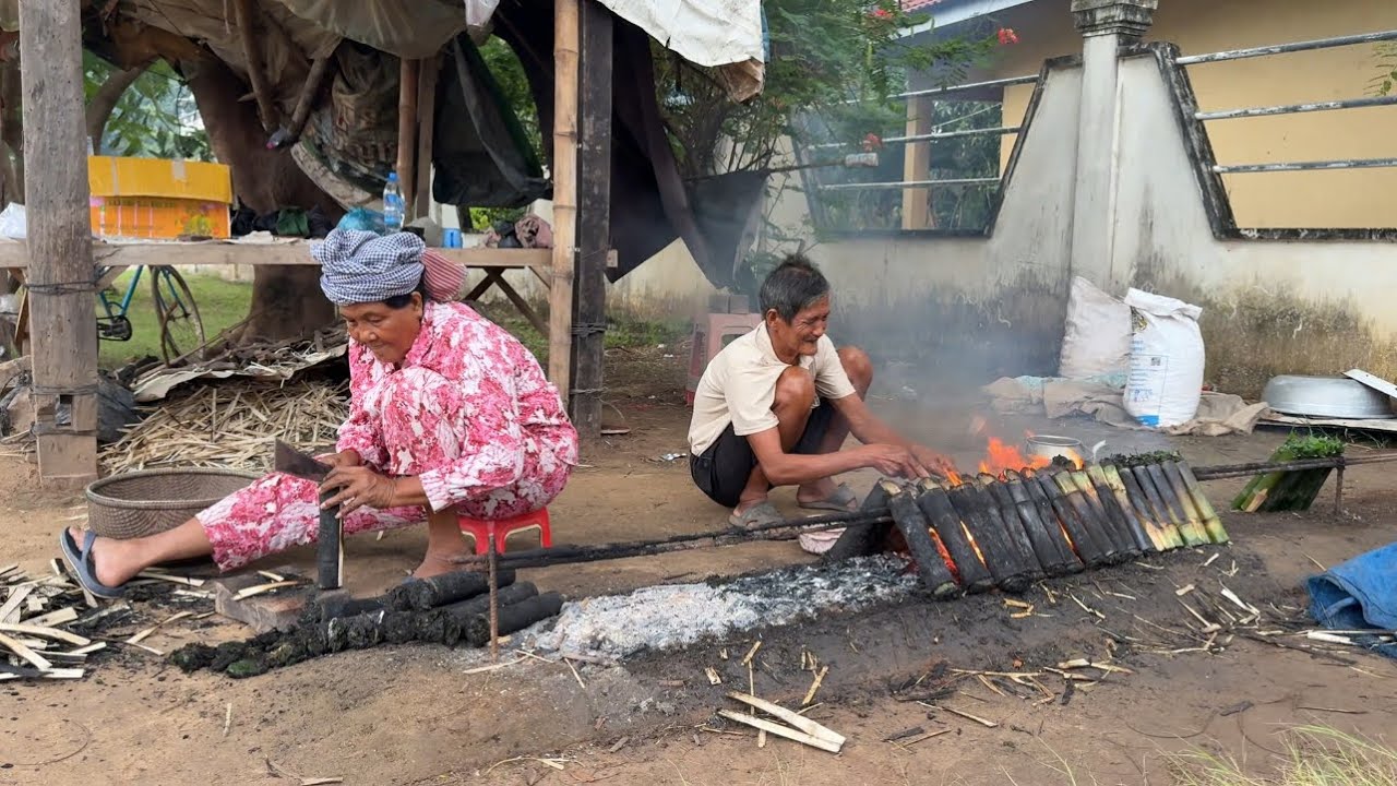 Srey Santhor Street Food in Kampong Cham Province, Cambodia