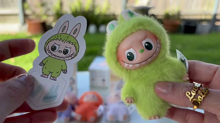 Mini Labubu Pin For Love Unboxing | DEFECTS: A Collectors Nightmare⁉️😳