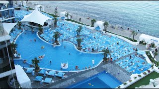 Комплекс Nemo Beach Club з дельфінами. Готель NEMO Hotel Resort & Spa. Одеса. Пляж Ланжерон. Україна