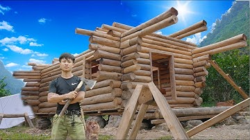 Alleen een blokhut bouwen,muren voor twee dakranden maken. Dakconstructie voorbereiden.Offgrid leven