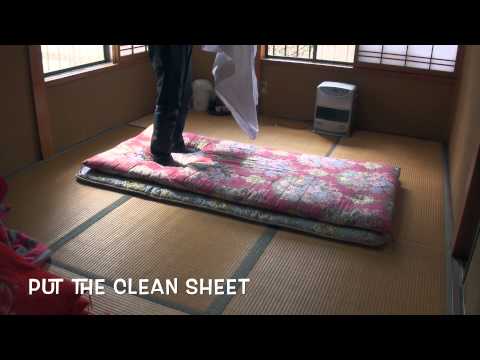 futon-setting-at-minshuku-b&b-inn-japan