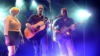 Milow -- Stephanie / California Rain - Live @ Kestenholz - 6.7.2011