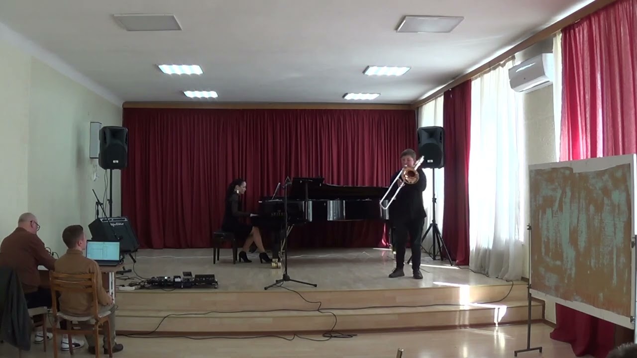 Бордорес «Менуэт», исполняет Решетников Прокопий