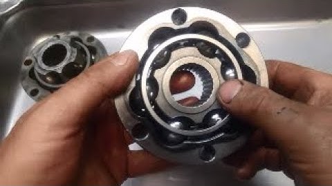 How to CV Joint Old Worn vs New, Constant Velocity Joint Worn vs New How To Assemble Ball Bearings