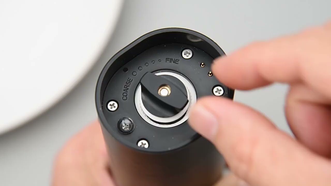 Electric Pepper Grinder Pepper Mill Black Pepper & Sea Salt