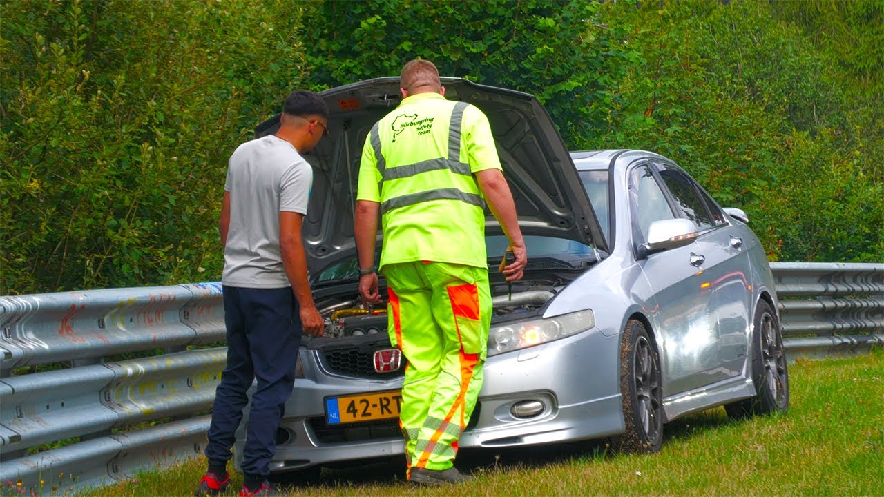 DUTCH Drivers Causing CHAOS on the NÜRBURGRING! Incidents, Almost Crashes & Dangerous Moments 