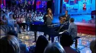 Déranger les pierres, Julien Clerc & Carla Bruni - Legendado Déranger les pierres, Julien Clerc & Carla Bruni - Legendado