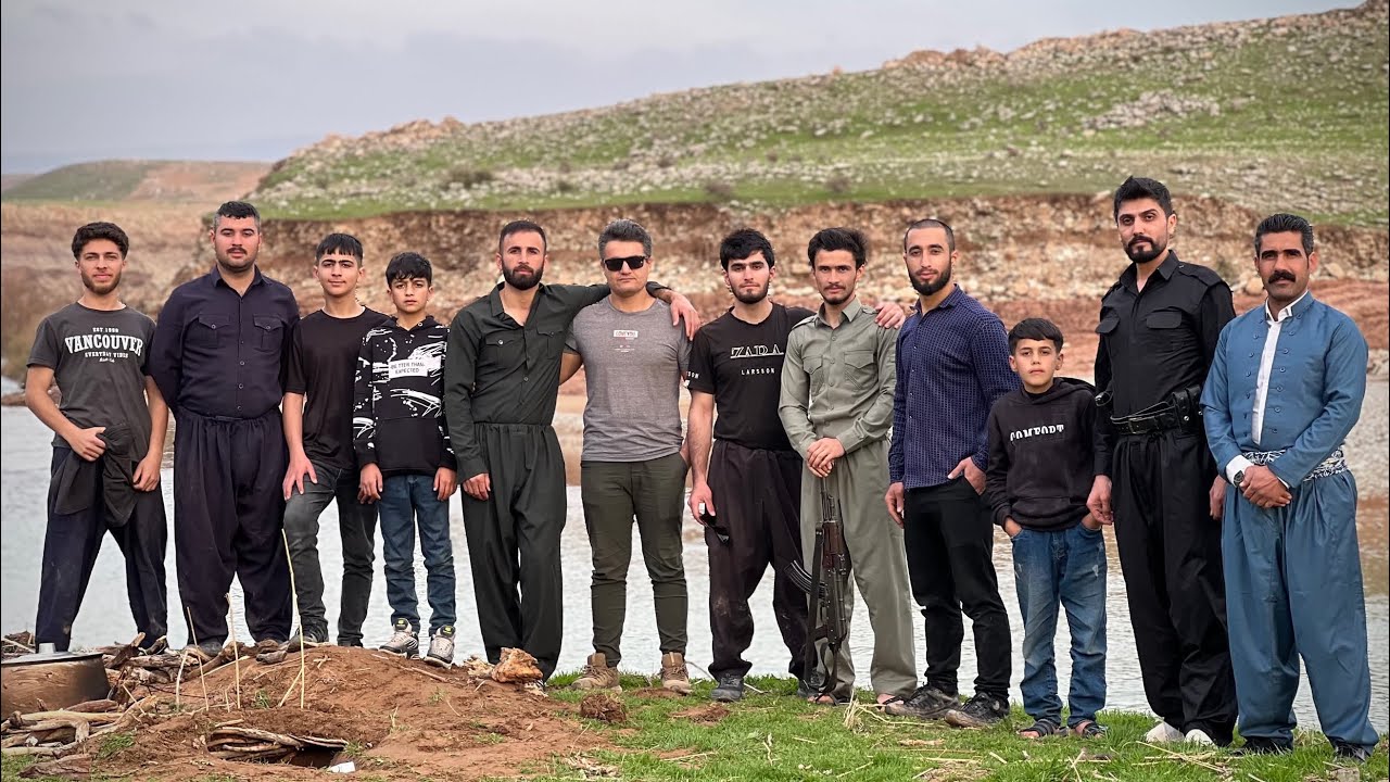 ڤڵۆگێ بۆ گوندی (چراغە ڕوتە) سەیرانێ خۆش بێ ئێوە ناخۆش بینەربن تا كۆتایی