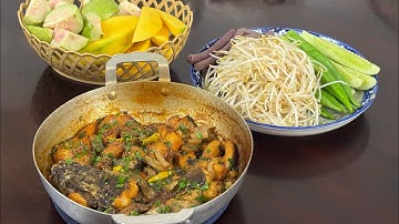 Bữa chưa đơn giản với món cá lóc kho tiêu và rau luộc 