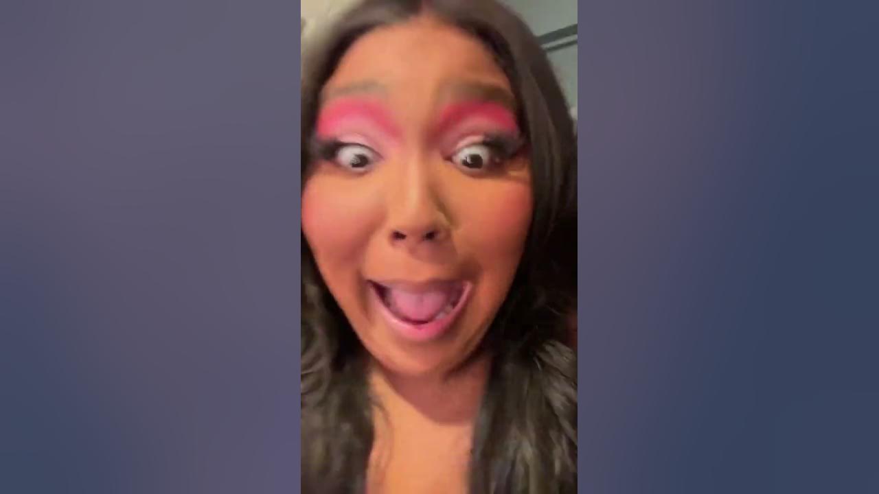 @Lizzo  + @sza ⁉️👀💖
