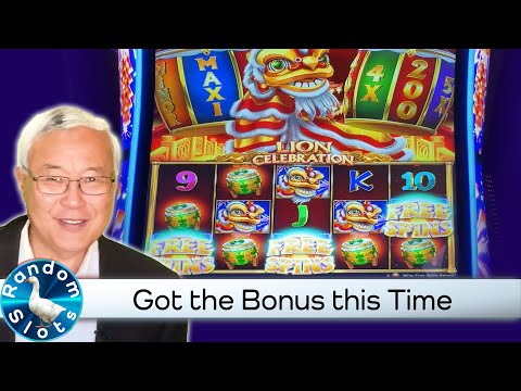 Fortune Explosion Lion Celebration Slot Machine Bonus