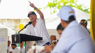 Presidente Gustavo Petro durante el Gobierno con los Barrios Populares, en El Pozón, Cartagena