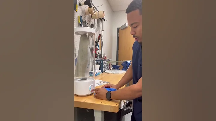 Prosthetic Liner Cleaner #cleanwithross #amputee #belowkneeamputee #clean #fresh #prosthetics