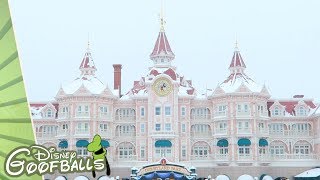 We give you a tour through the disneyland hotel at paris. it's most
beautiful of resort. meet characters, shop and eat in style. enj...
