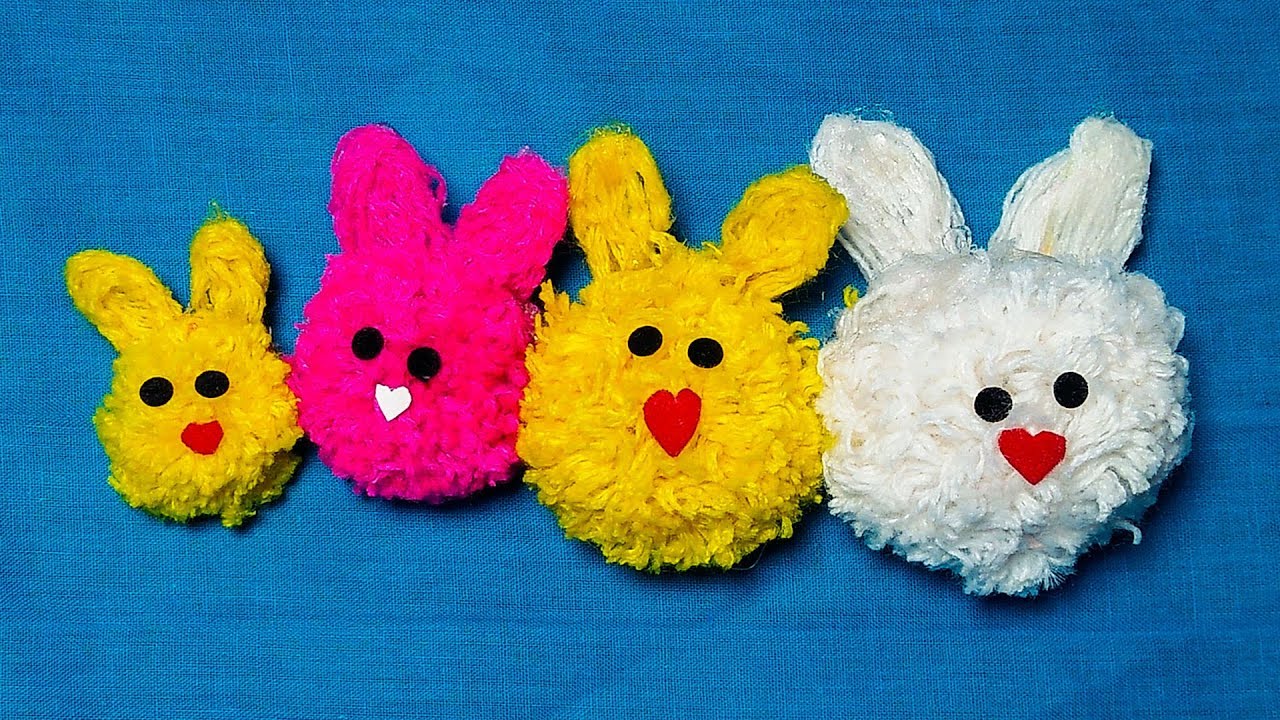 DIY Yarn Mini POM POMS | How to make Mini Yarn Pom Poms - YouTube