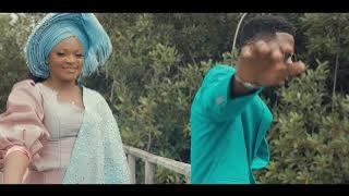 Santrinos Raphael feat Zeynab  - WAA (Clip officiel)